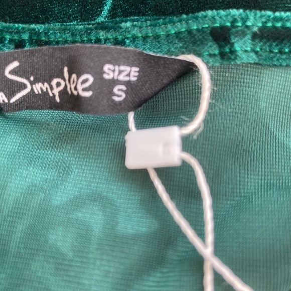 Simplee women’s velvet floral pattern wraparound maxi dress small emerald - Picture 5 of 6